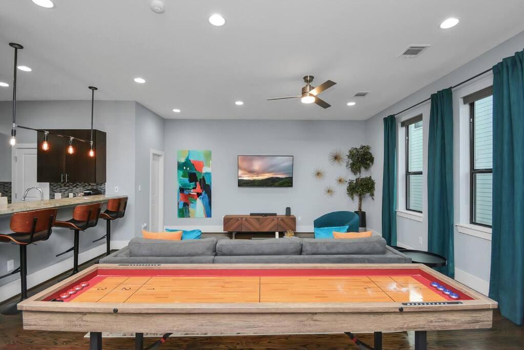 Skyline Views - Sleeps 10 Home Near Downtown Houston Exterior foto
