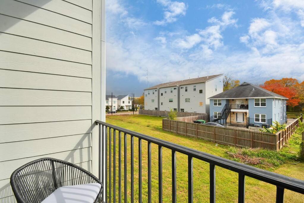 Skyline Views - Sleeps 10 Home Near Downtown Houston Exterior foto