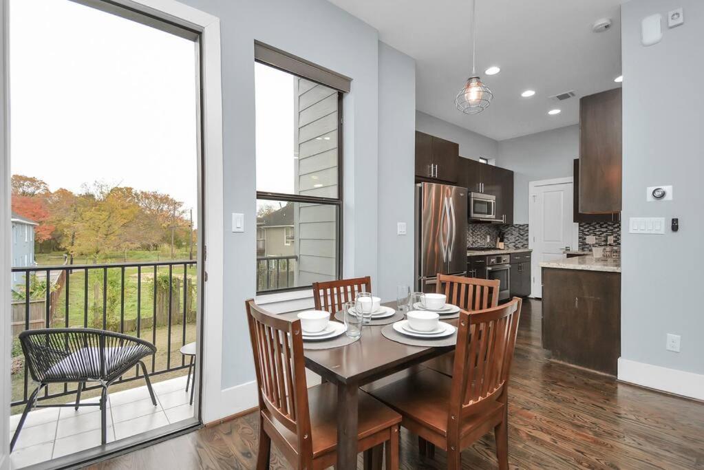 Skyline Views - Sleeps 10 Home Near Downtown Houston Exterior foto